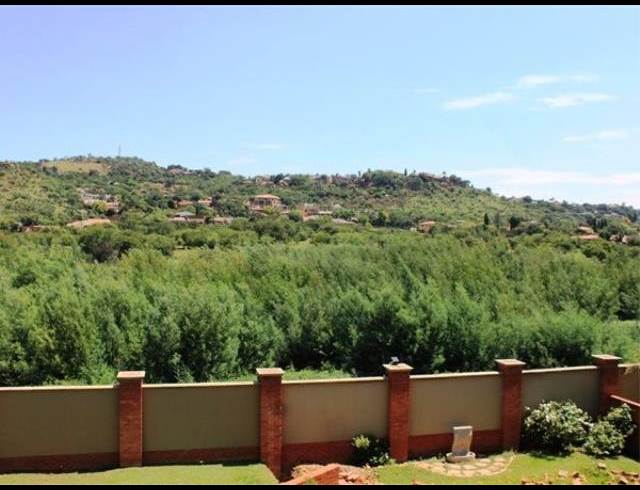 2 bed property to rent in GLENVISTA