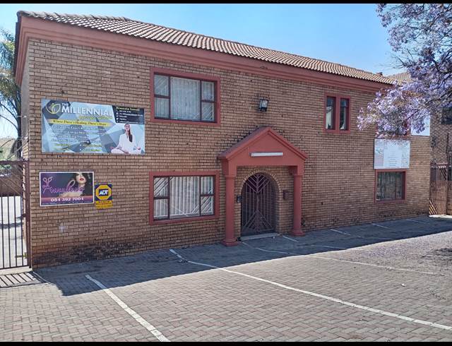 25M² OFFICE TO LET IN LAUDIUM