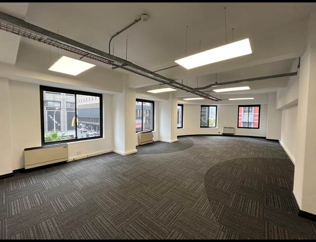 695M² OFFICE TO LET IN CAPE TOWN CITY CENTRE