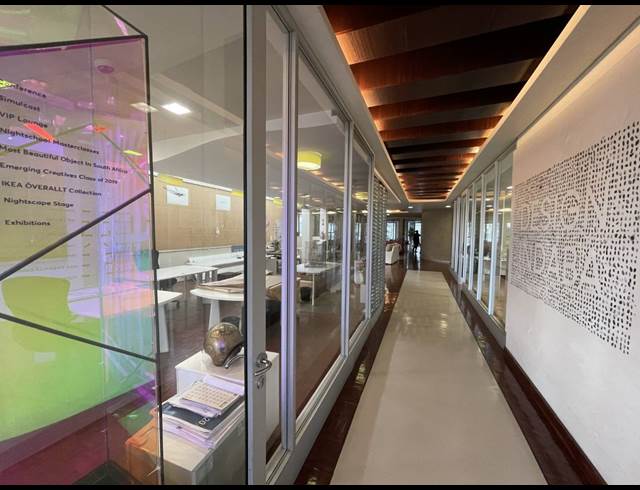 827M² OFFICE TO LET IN GARDENS