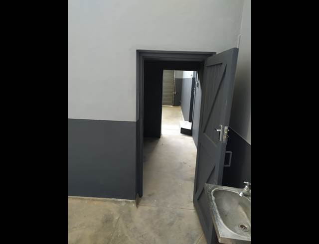 Business property to rent in BREDASDORP