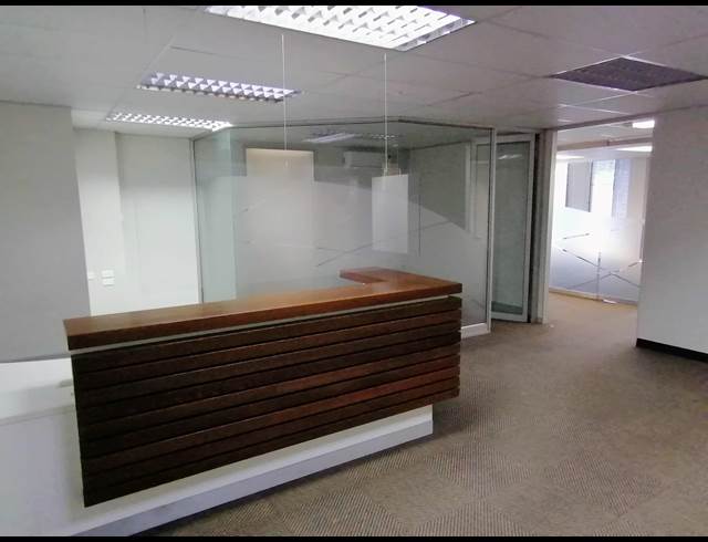 632M² OFFICE TO LET IN TYGER WATERFRONT
