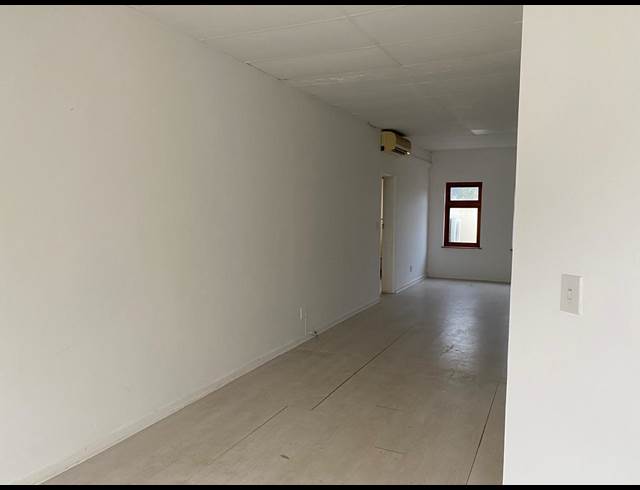 56M² RETAIL TO LET IN HOUT BAY CENTRAL