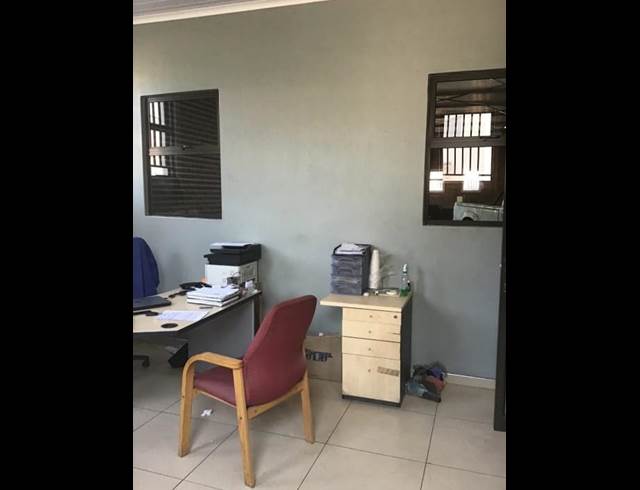 500M² WAREHOUSE TO LET IN WITBANK CENTRAL