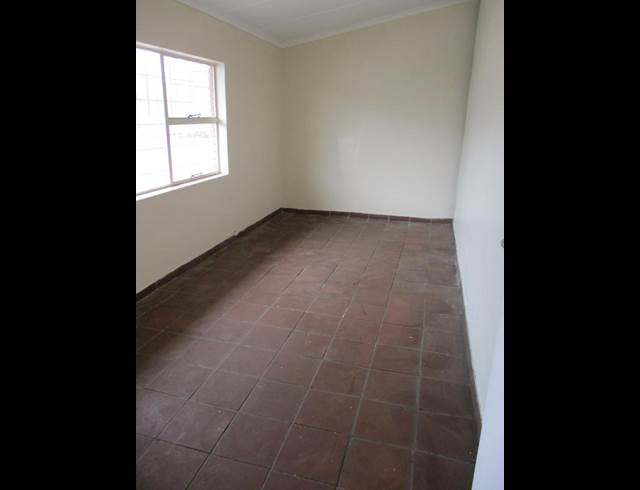 INDUSTRIAL PROPERTY TO RENT IN MKONDENI