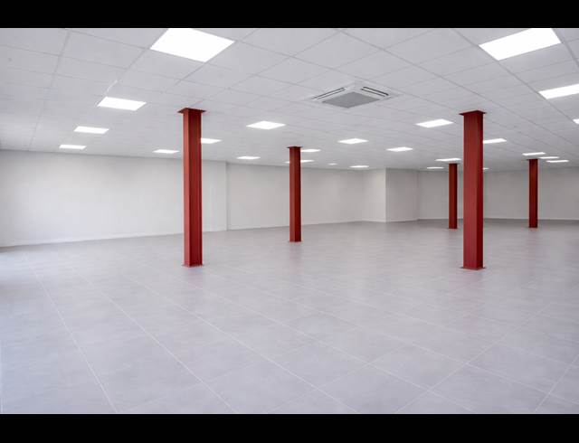 915M² RETAIL TO LET IN NELSPRUIT EXT 14