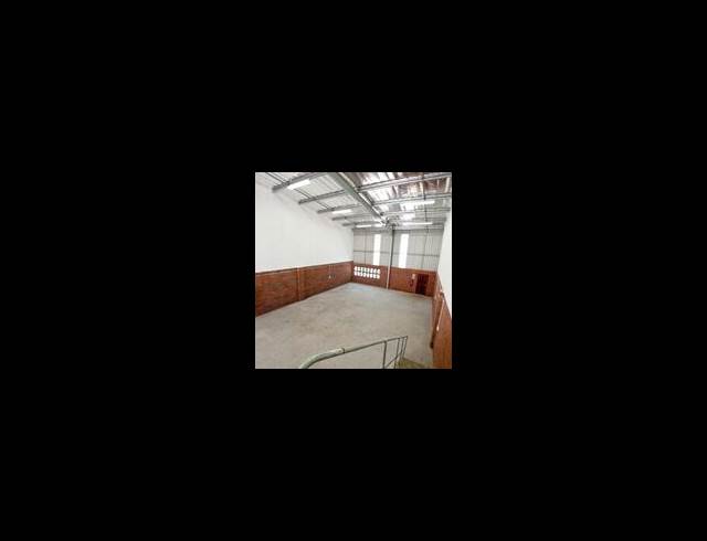 224M² MINI FACTORY RENTED IN WATERFALL