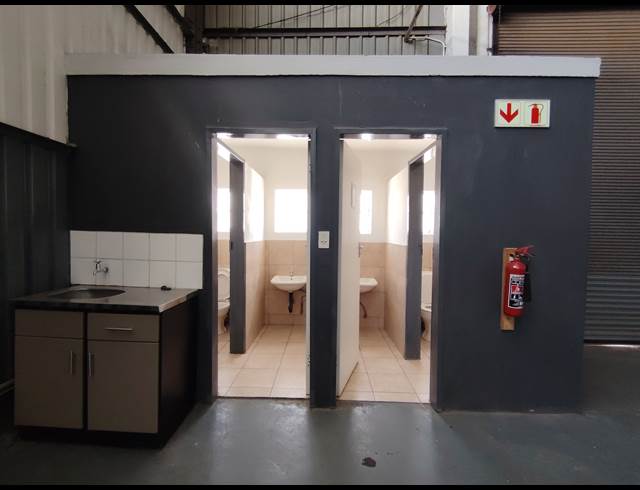 355M² WAREHOUSE TO LET IN CITY DEEP