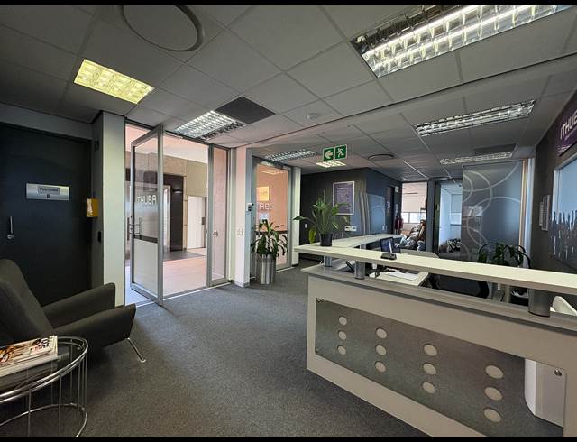 324M² OFFICE TO LET IN UMHLANGA RIDGESIDE