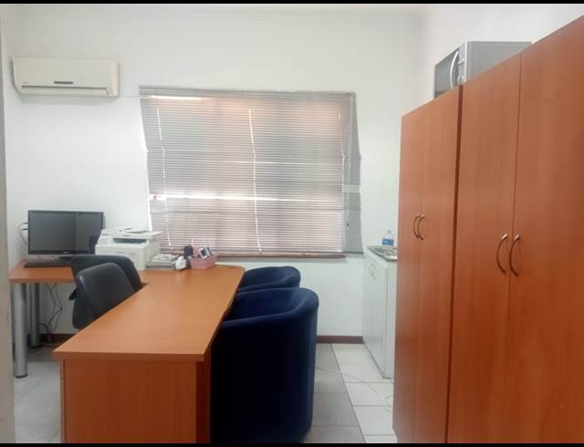 60M² OFFICE TO LET IN DURBAN CENTRAL