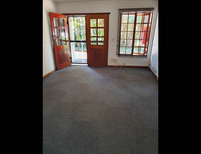 71M² OFFICE TO LET IN RANDJESPARK