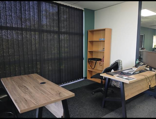 393M² OFFICE TO LET IN WESTVILLE