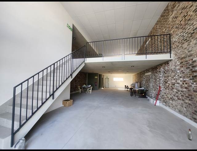 229M² WAREHOUSE TO LET IN ALLANDALE