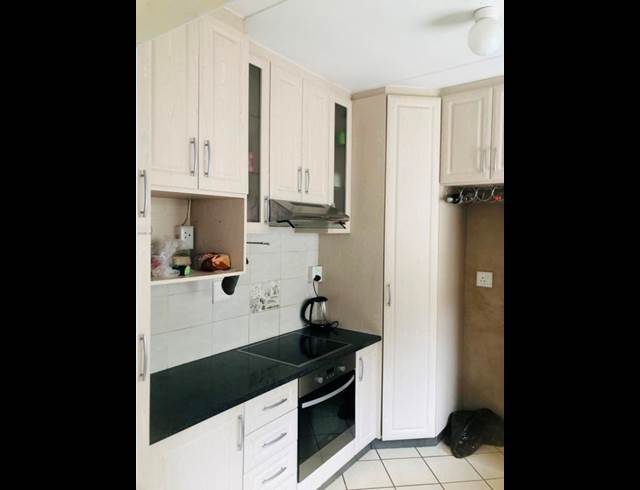 3 BEDROOM PROPERTY TO RENT IN WYEBANK