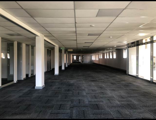 722M² OFFICE TO LET IN WAVERLEY