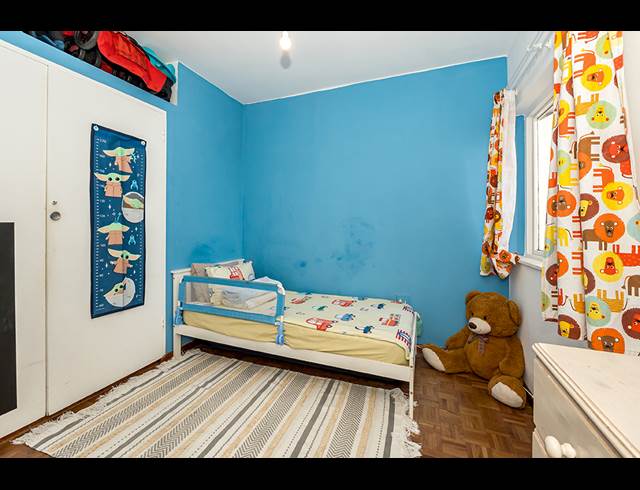2.5 BEDROOM APARTMENT TO LET IN GREEN POINT
