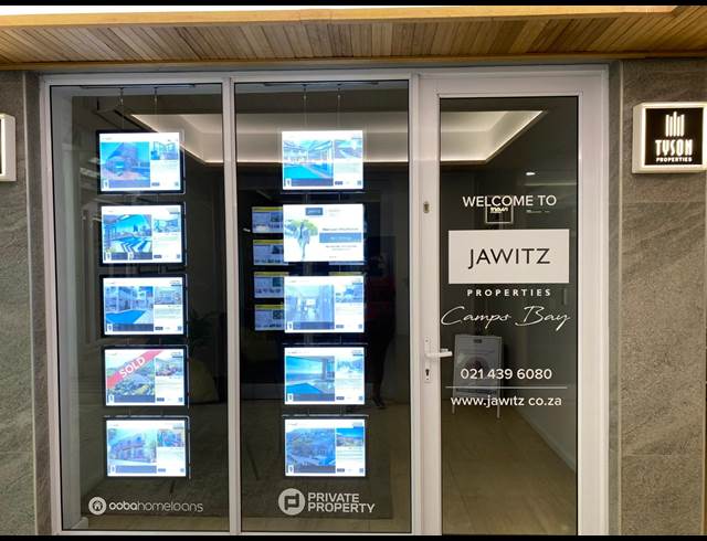 40M² RETAIL TO LET IN CAMPS BAY