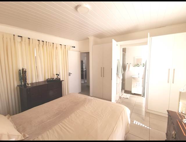 3 BEDROOM HOUSE TO LET IN DWARSKERSBOS