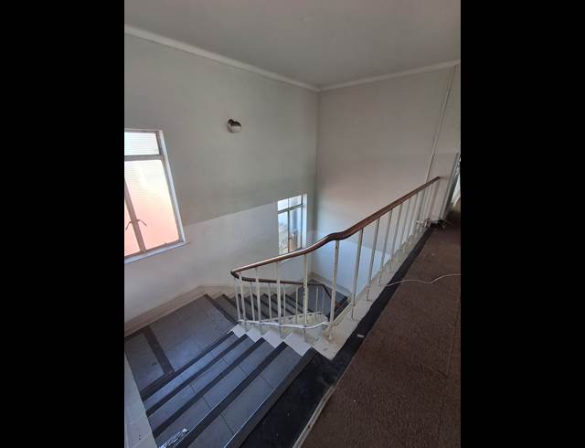 562M² BUSINESS TO LET IN ARCADIA