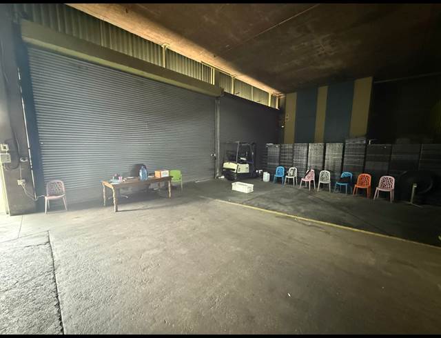 1,200M² WAREHOUSE TO LET IN CITY DEEP