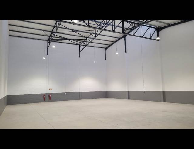 465M² WAREHOUSE TO LET IN ATLAS GARDENS