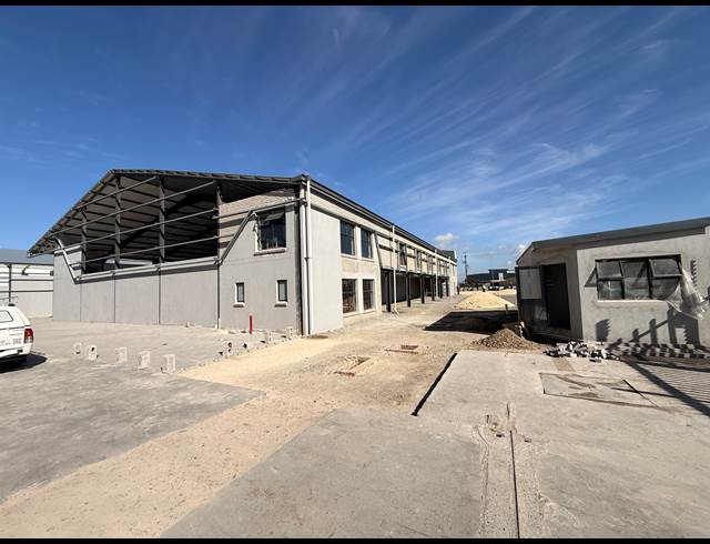 822M² WAREHOUSE TO LET IN BLACKHEATH INDUSTRIAL