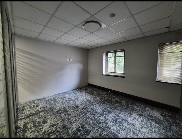 377M² OFFICE TO LET IN SANDTON CENTRAL