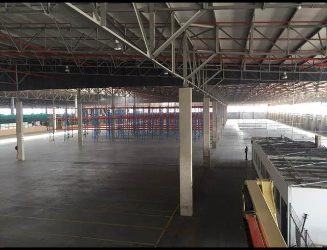 15,611M² WAREHOUSE TO LET IN GOSFORTH PARK