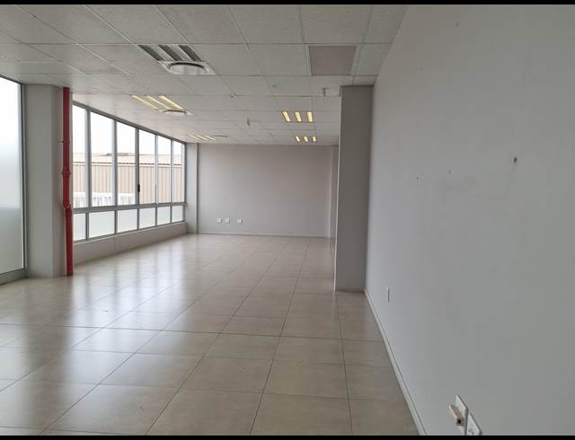 463M² OFFICE TO LET IN NELSPRUIT EXT 7