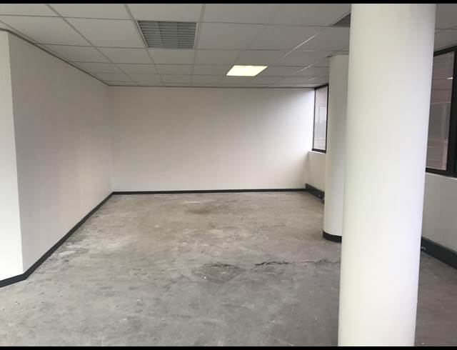 120M² OFFICE TO LET IN CENTURION CENTRAL