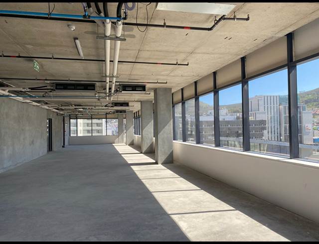 700M² OFFICE TO LET IN CAPE TOWN CITY CENTRE