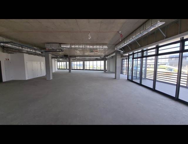 BUSINESS PROPERTY TO RENT IN WATERFALL