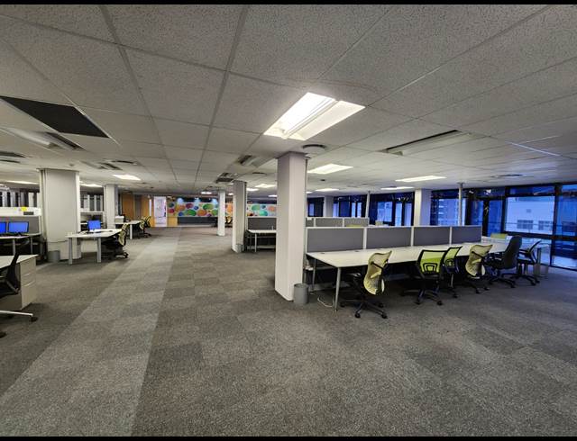 2,172M² OFFICE TO LET IN CAPE TOWN CITY CENTRE