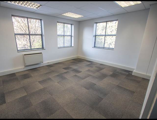 1,901M² OFFICE TO LET IN ILLOVO