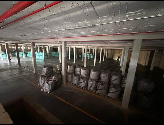 4,824M² WAREHOUSE TO LET IN KYA SANDS