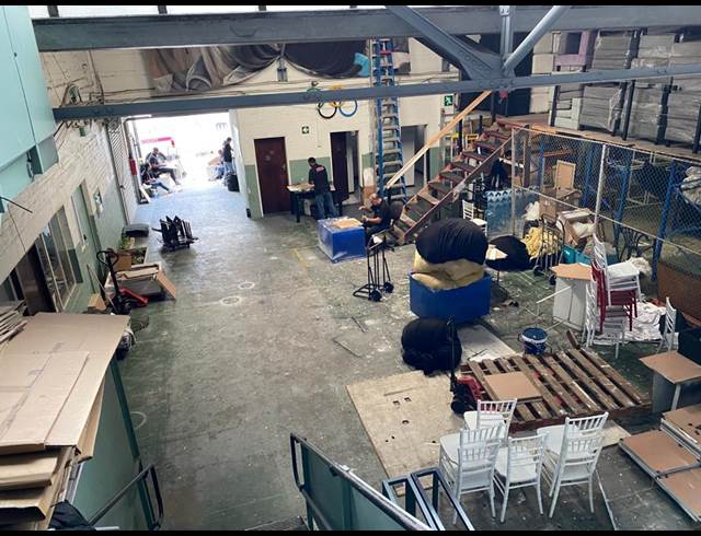 2,117M² WAREHOUSE TO LET IN KENSINGTON
