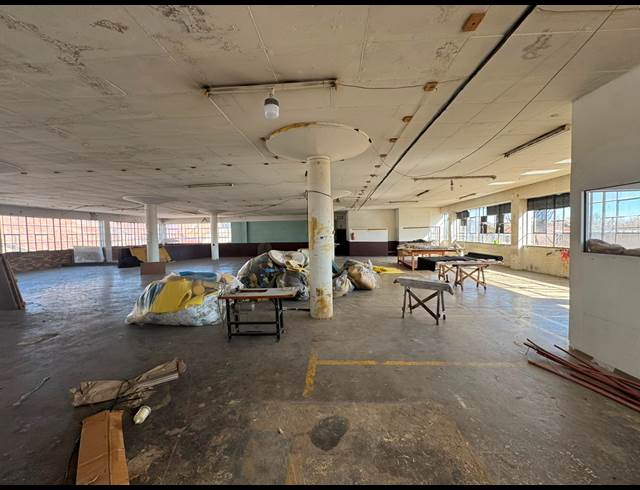 1,850M² WAREHOUSE TO LET IN BOOYSENS RESERVE