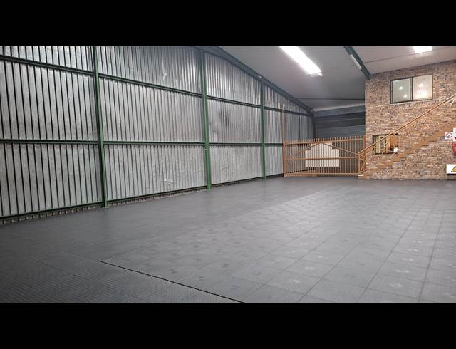 1,011M² WAREHOUSE TO LET IN NELSPRUIT INDUSTRIAL