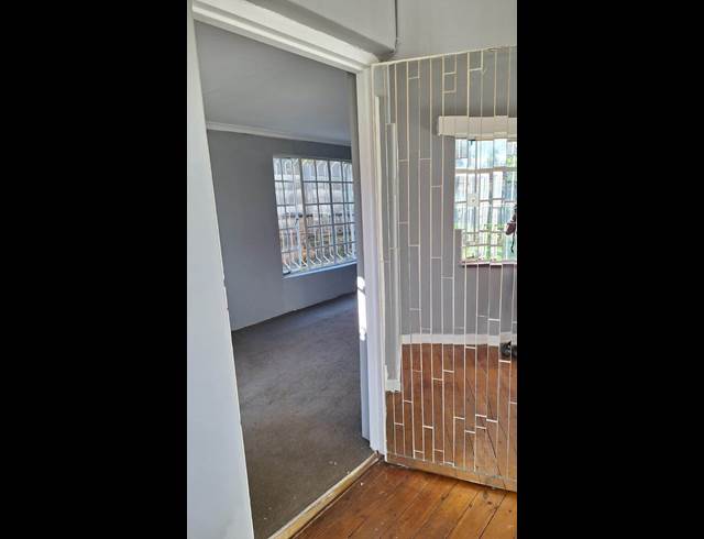 1 bed property to rent in PRIMROSE