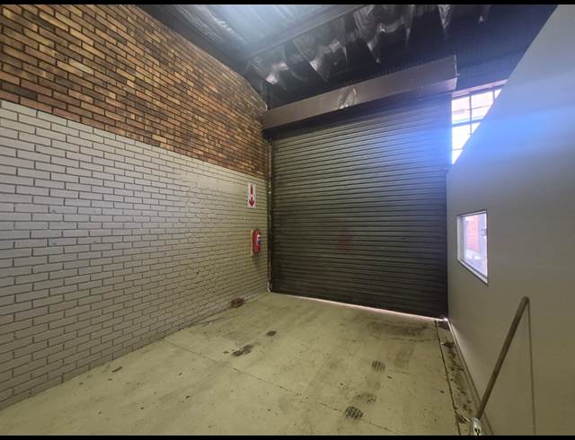 140M² WAREHOUSE TO LET IN ALRODE SOUTH