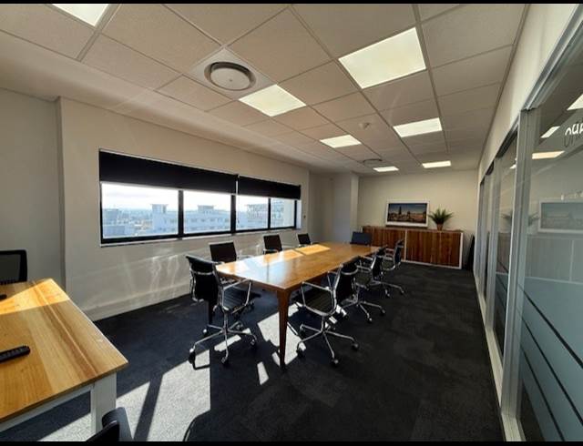 502M² OFFICE TO LET IN CLAREMONT
