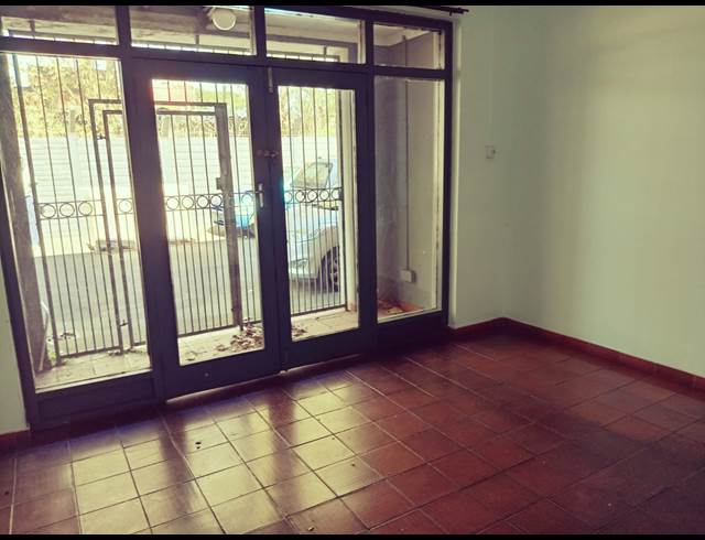 842M² WAREHOUSE TO LET IN PINETOWN CENTRAL