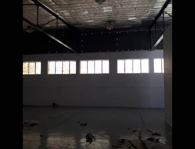 380M² WAREHOUSE TO LET IN NELSPRUIT CENTRAL