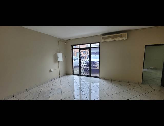 101M² OFFICE TO LET IN NELSPRUIT CENTRAL