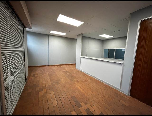 3,204M² WAREHOUSE TO LET IN WYNBERG