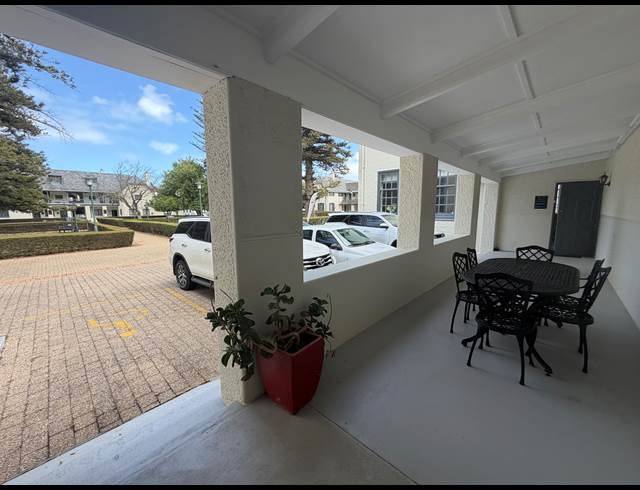 199M² OFFICE TO LET IN PAARDEVLEI