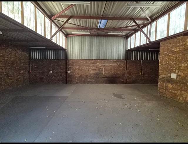 147M² WAREHOUSE TO LET IN WADEVILLE