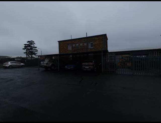 571M² FACTORY TO LET IN SPARTAN