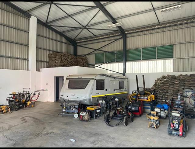 221M² MINI FACTORY RENTED IN SHAKAS HEAD