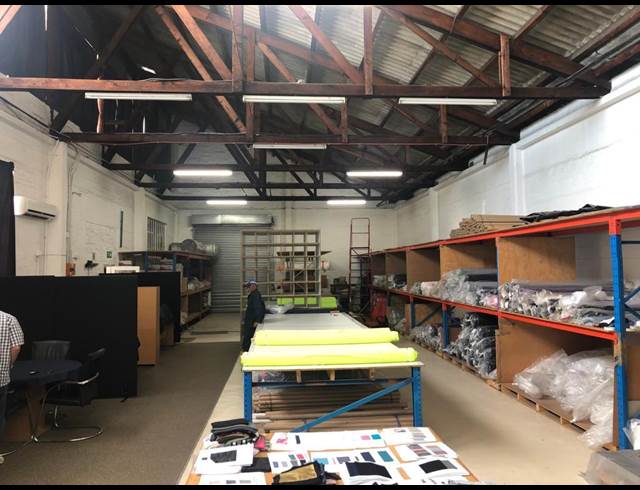 300M² WAREHOUSE RENTED IN NDABENI